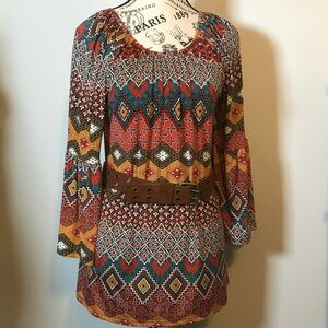 MOA OFF THE SHOULDER BOHEMIAN PATTERNED TUNIC SIZE SMALL